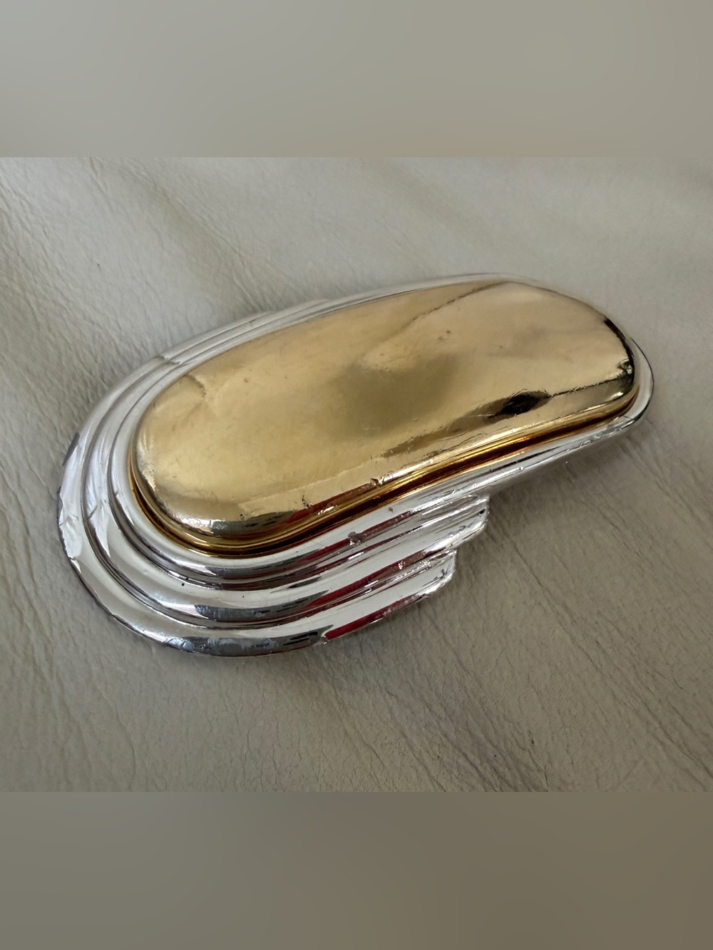 Alexis and Kirk vintage Belt buckle, excellent condition, 80s style.